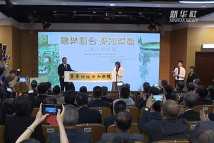 英超历史后卫助攻榜Top3：阿诺德58次居首，罗伯逊57次席